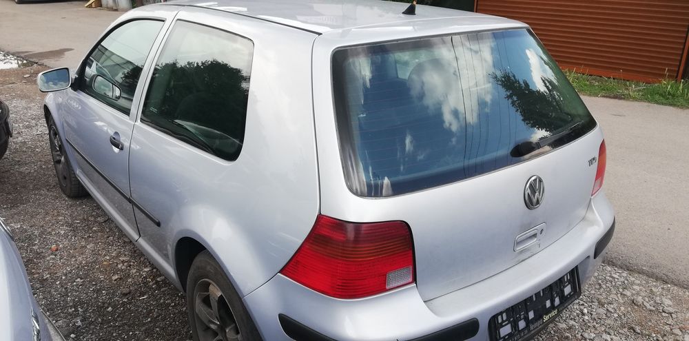 Голф 4 на части 1.9тди 100коня