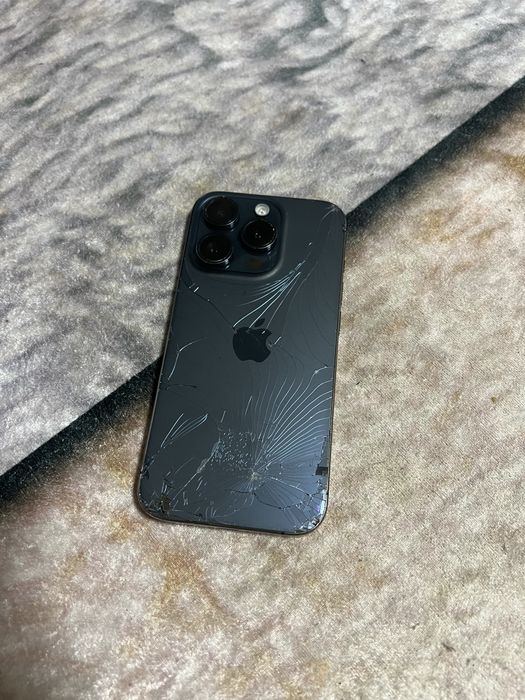 Iphone 15 pro 1терабайт
