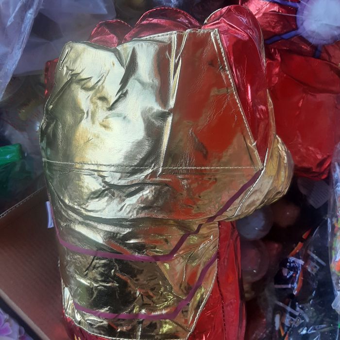 Ръкавица на Хълк,Спайдърмен,Капитан Америка,Танос