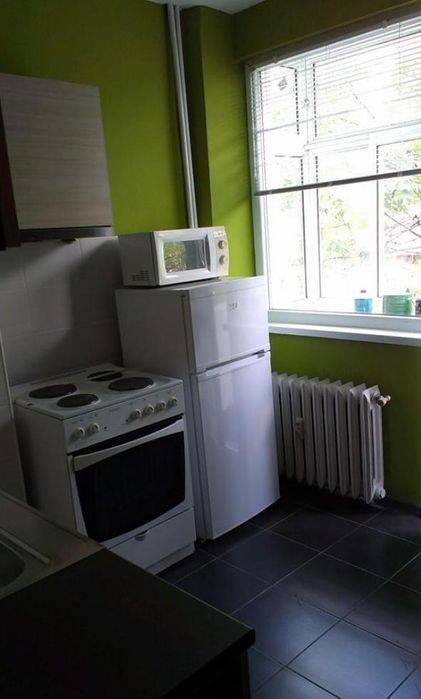 Дава се под наем Двустаен апартамент в София, Оборище - 70 кв.м за 549 € - Снимка #2