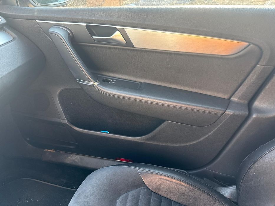 Fete de usi  piele vw passat B7 variant break