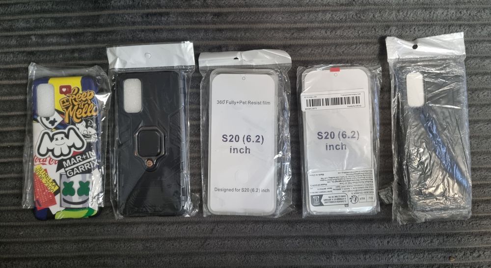 Аксессуары для Samsung S20.