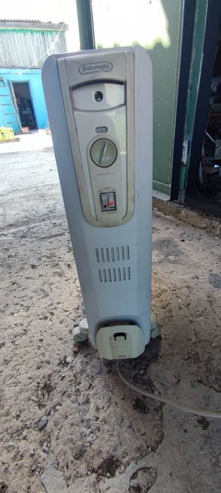 Продам масляный электрообогреватель