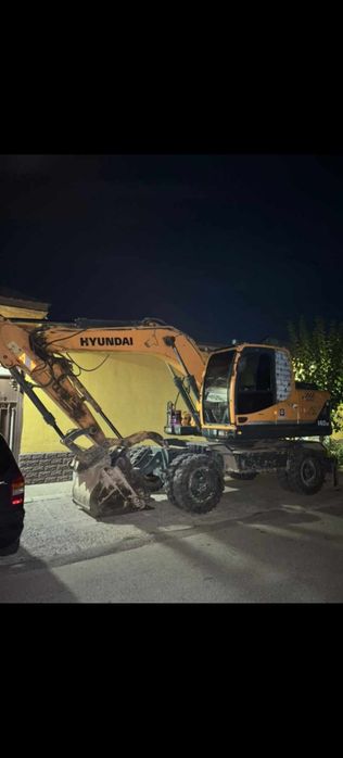 Экскаватор готов к работе 24/7 w 140 малютка планировки гидромолод