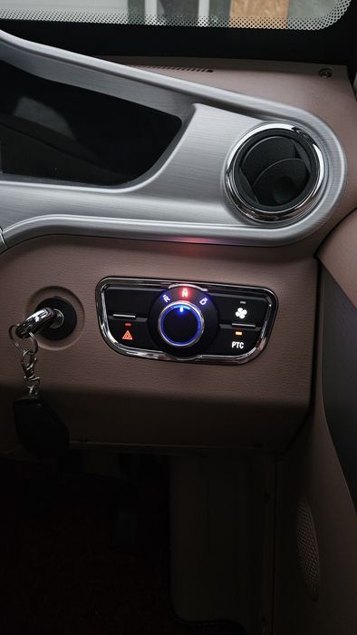 Mașină Electrica RDB Q7, 1900w, DELIMITATĂ