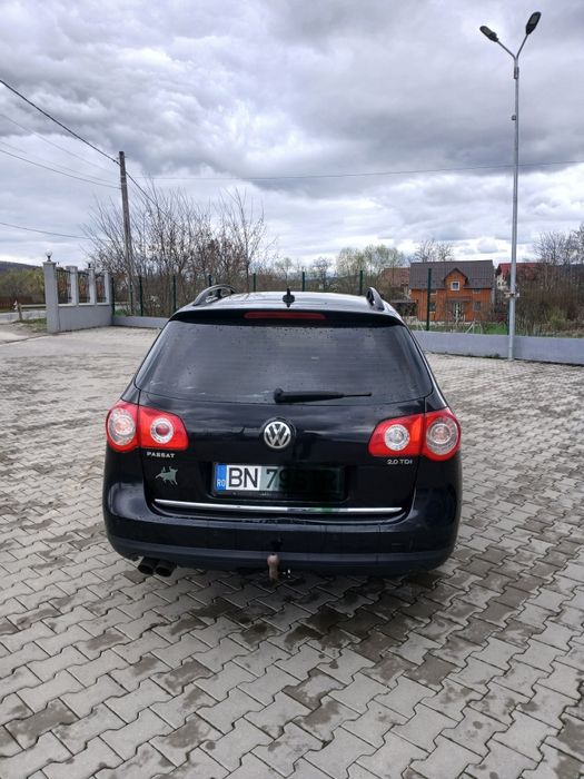 Volkswagen  PASSAT 2010