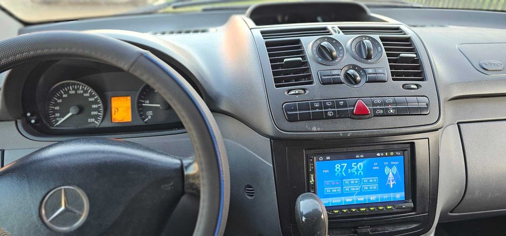 Vând Mercedes Vito 2010 automat