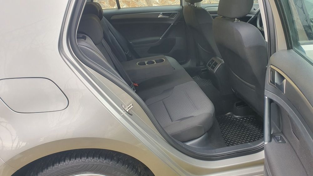 Golf 7 2.0.150 cp 170.000km navigatie park pilot incalzire in scaune