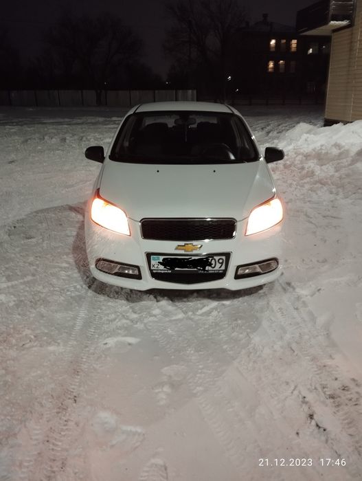 Продам нексию р3