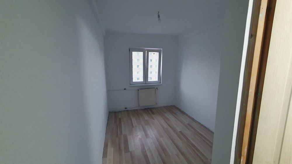 Garsoniera vanzare sau inchiriere