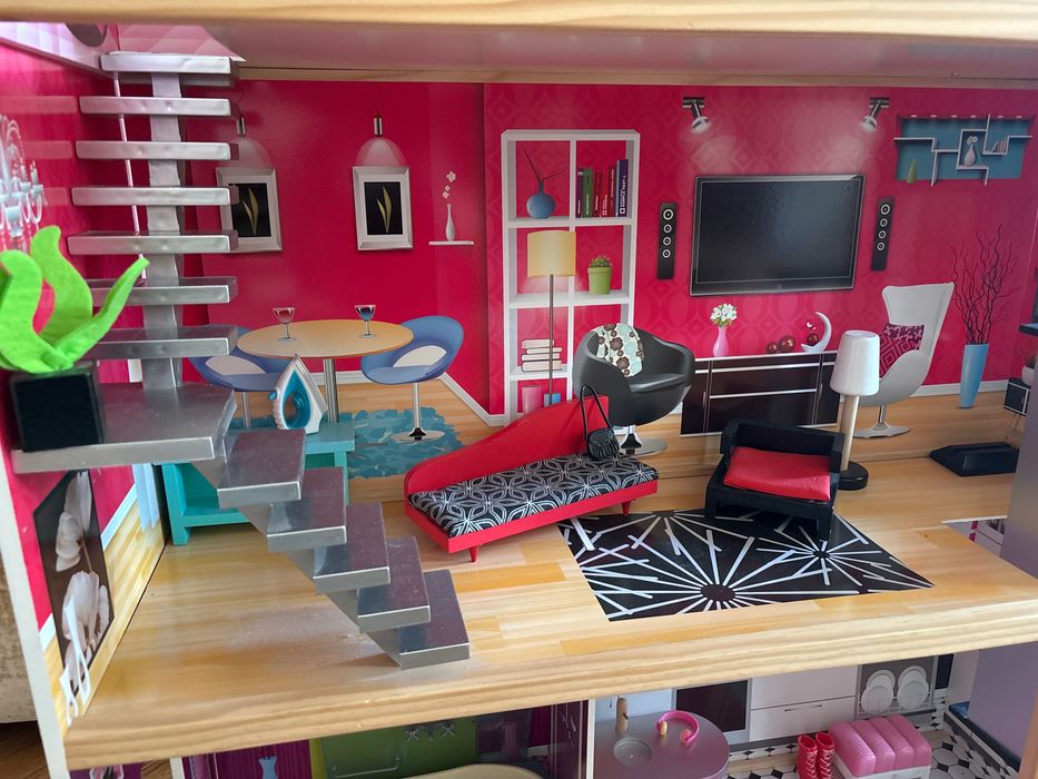 Домик  для кукол