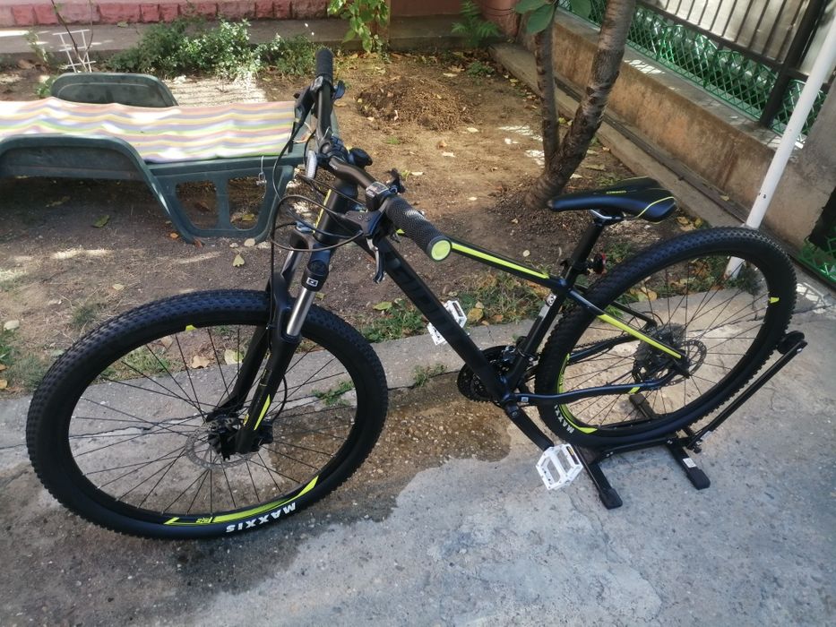 Bicicletă Giant roții 29 nouă