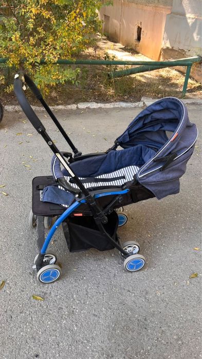 Продам детскую прогулочную коляску б/у