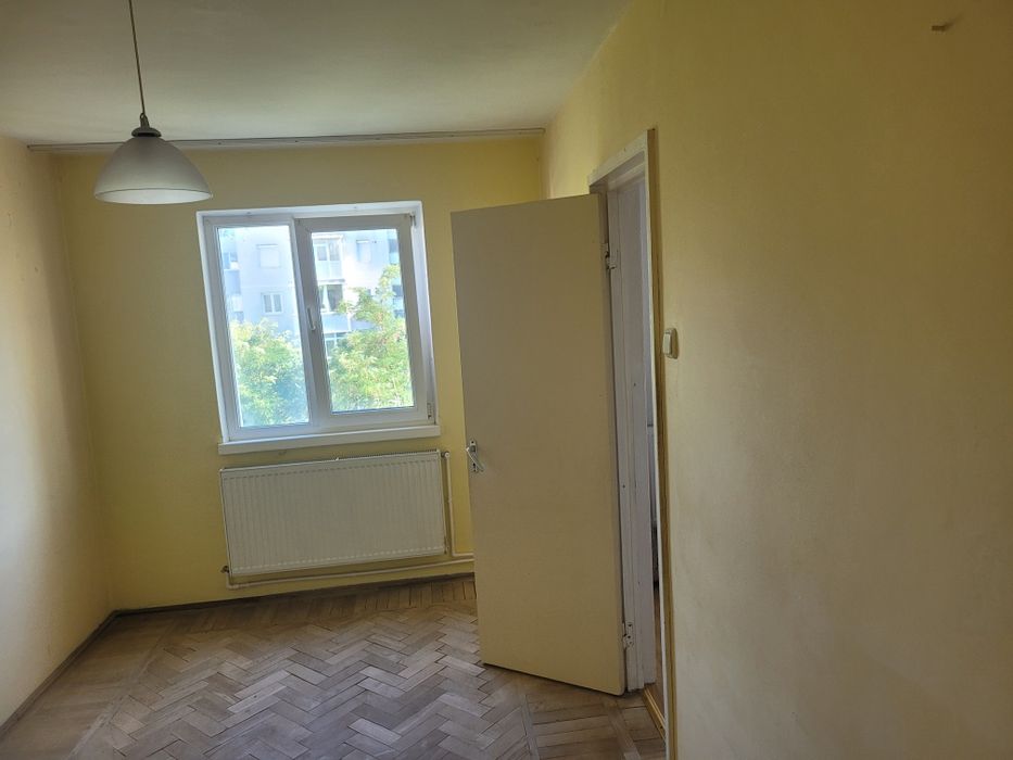 Proprietar vând apartament 2 camere nedecomandat