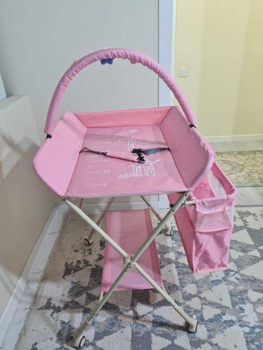 Пеленальный столик