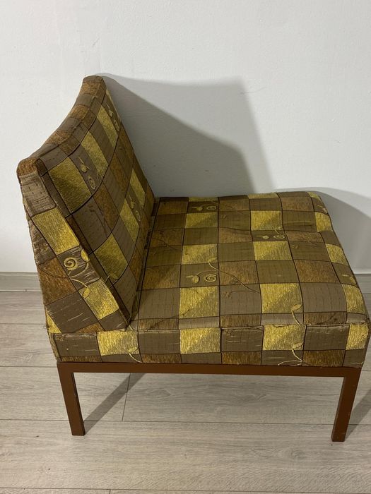 Fotoliu Confortabil; Scaun Lemn și Burete