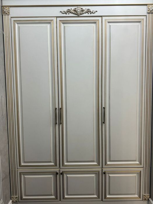 Продаю кухню с прихожей