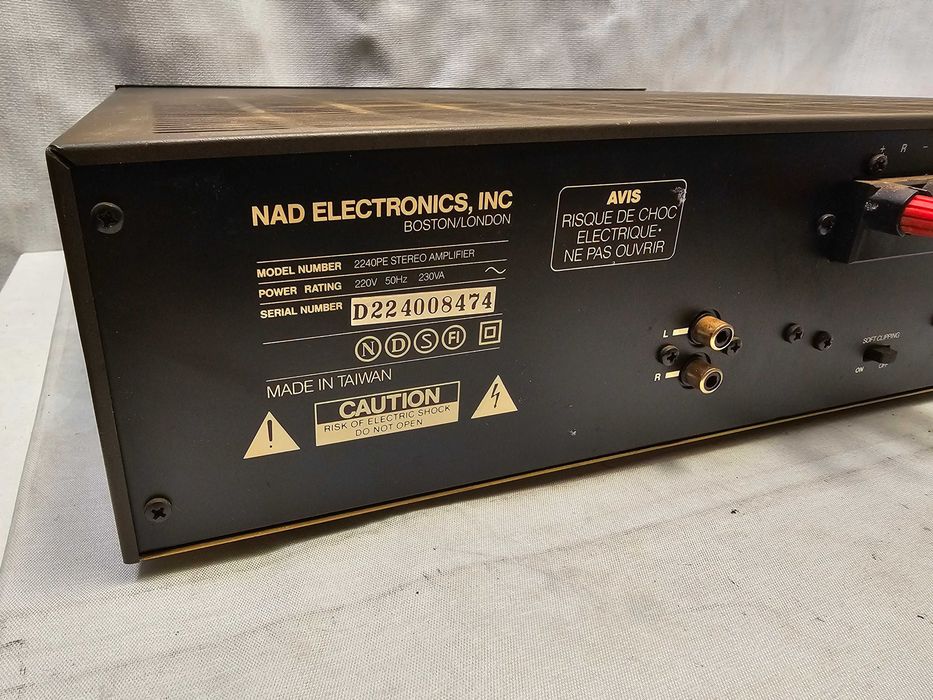 Amplificator FINAL de Putere Stereo NAD 2240PE Power Envelope