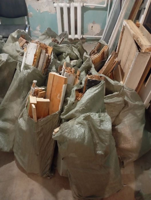 Отдам даром половые доски на дрова