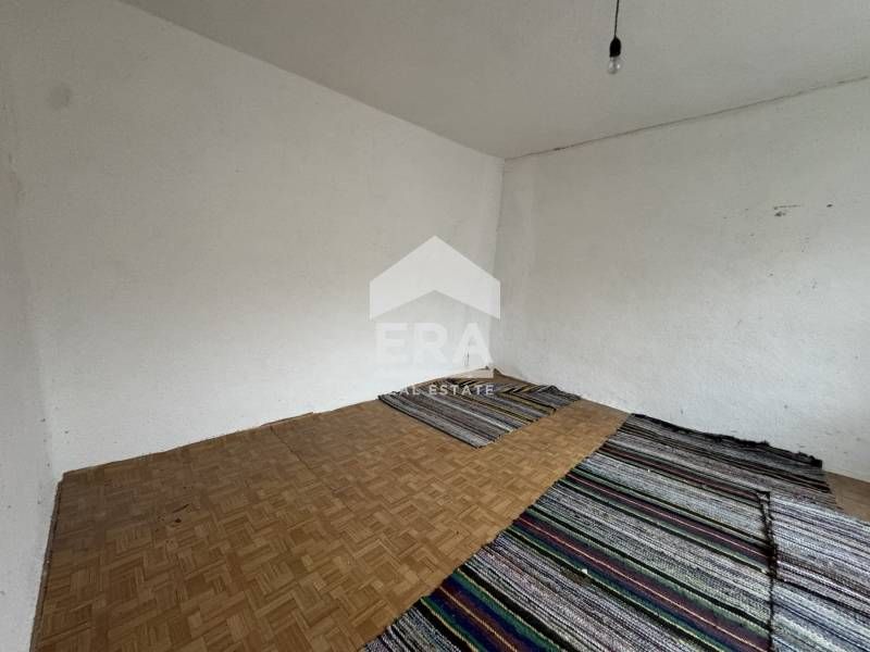 Продава се Къща в с. Айдемир, Област Силистра - 121 кв.м за 194 €/кв.м - Снимка #9