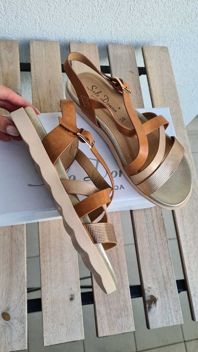 Sandale noi BENVENUTI Solo Donna, mărimea 36, Maro & Nude