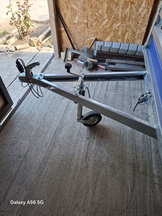 Remorca auto 750 kg