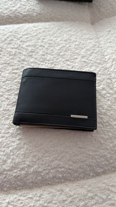 ЧИСТО НОВ Pierre cardin мъжки портфейл