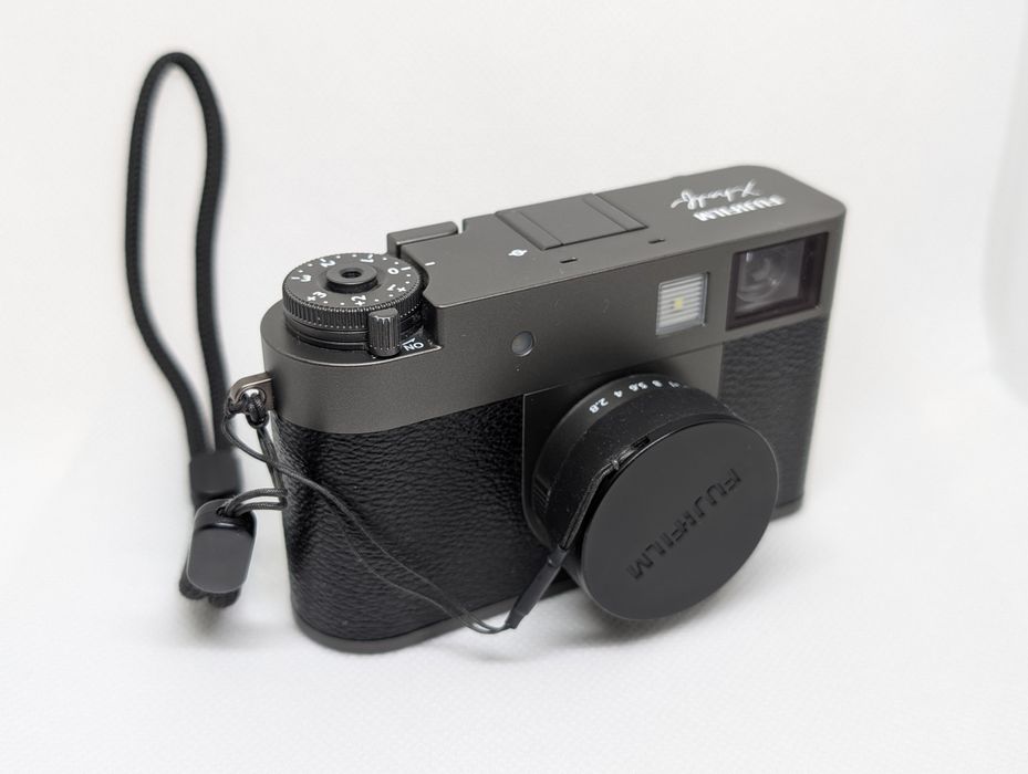 fujifilm fuji x-hf1 x half
