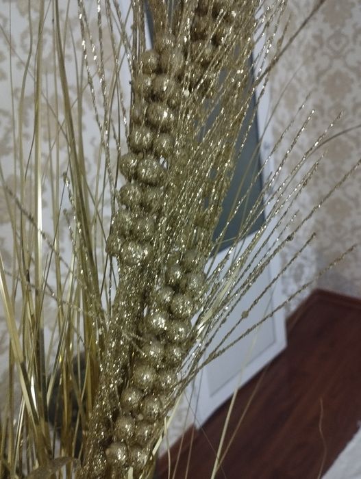 продаётся  колосья золотого цвета очень красивые