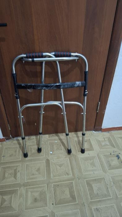 Ходунок для взрослых