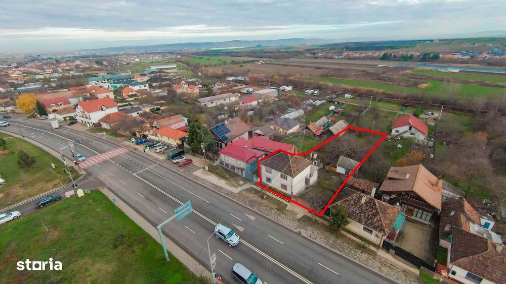 De vânzare Casā + Teren 1054 mp, în Sȃnmartin