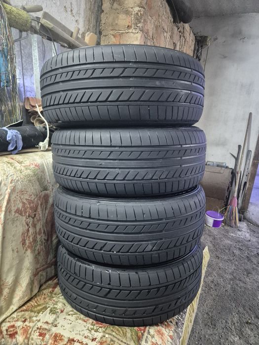 Продам  шины 4 штуки