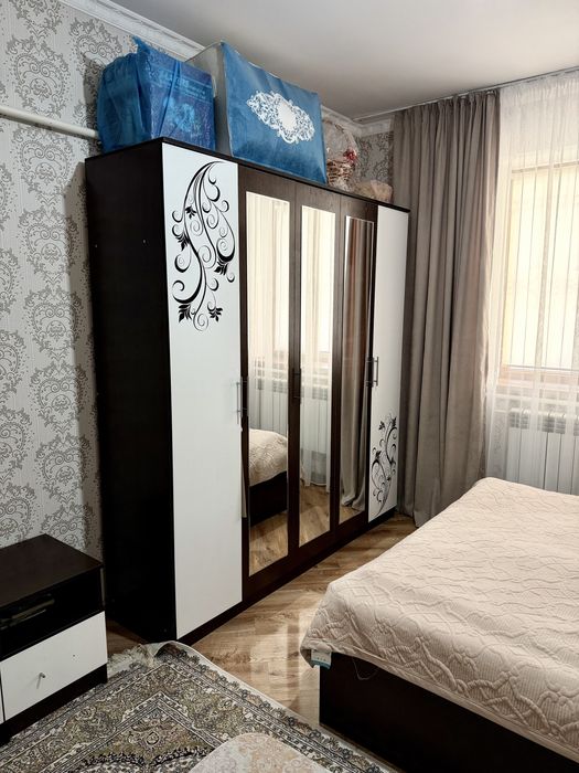 Продам спальный гарнитур