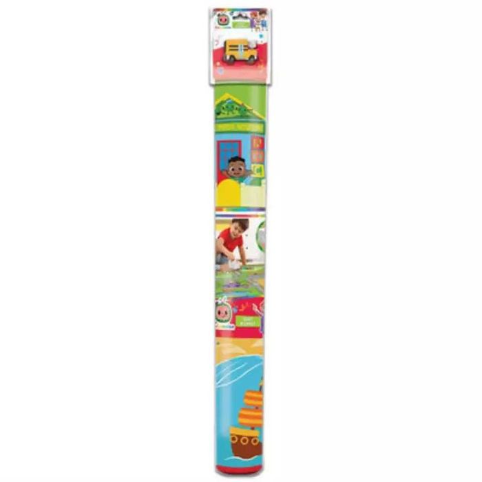 Килим с писта и кола за игра Cocomelon Кокомелон