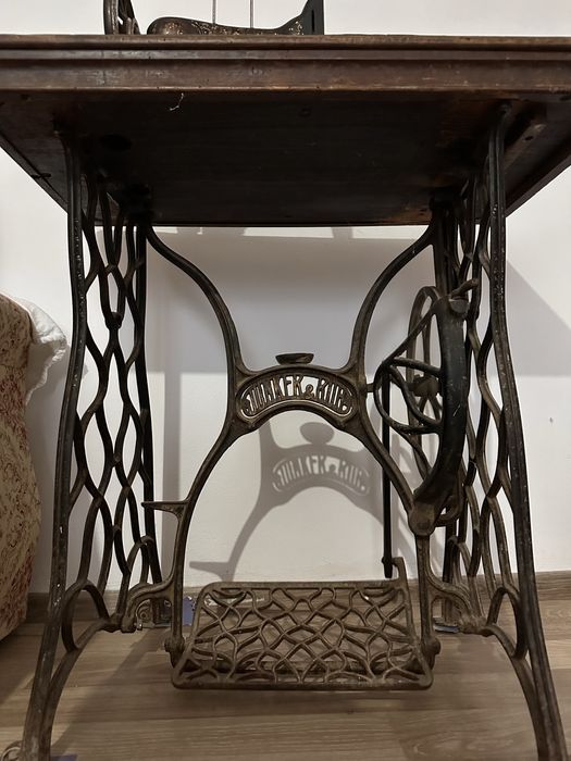 Masina de cusut Junker & Ruh