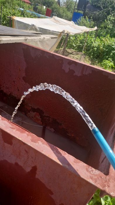 Бурение скважин.