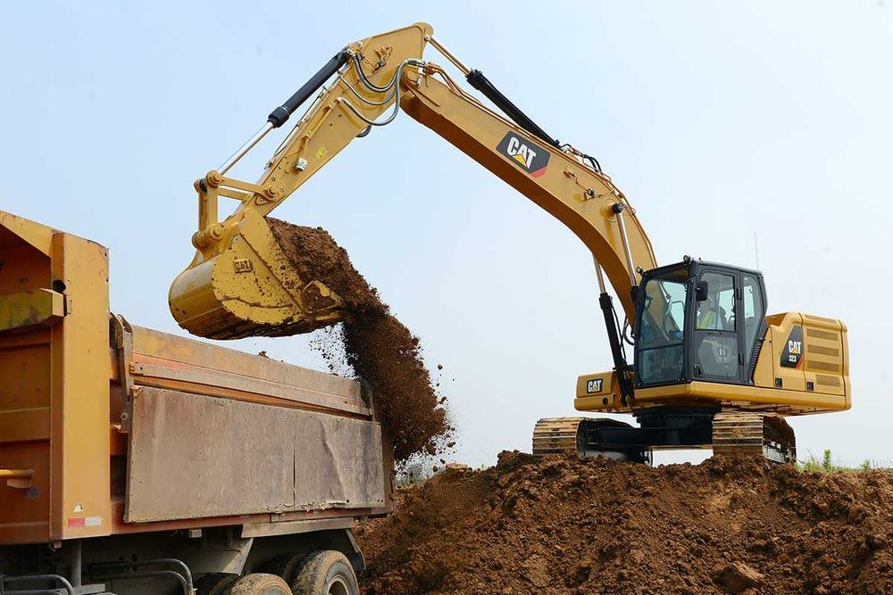 Гусеничный экскаватор САТ [323GX] 1.4м³