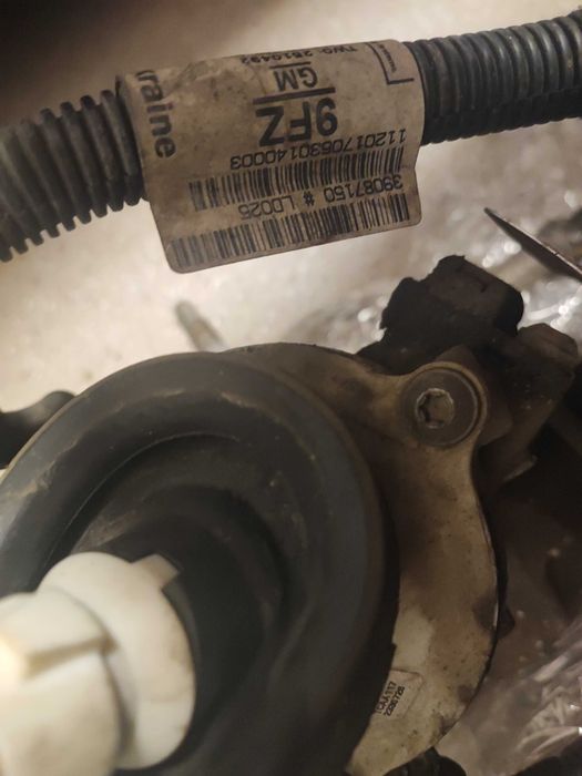 Casetă direcție(defectă mecanic, bună electric orice) Opel astra K