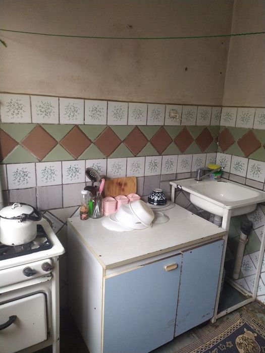 1 хонали уй ижарага берилади