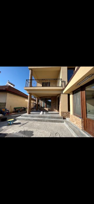 Placam cu polistiren Apartamente , Case , Vile , Blocuri atat cu schela cat si cu alpinisti in Ham ! Termoizolatii , Hidroizolatii , Vata Bazaltica