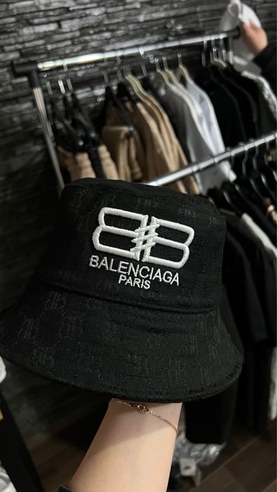 Basca Balenciaga