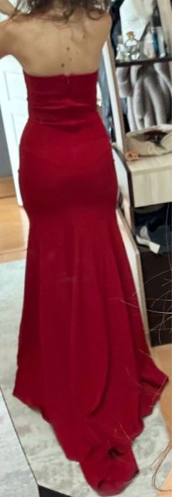 Официална рокля