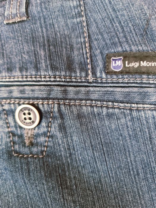 Blugi mărimea 5XL