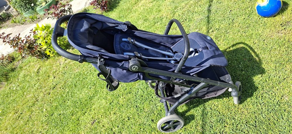 Cărucior sport Cybex Beezy Compact, Elegant și  Bine Întreținut