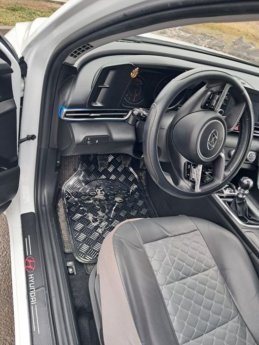 Proprietar vând hyundai Elantra