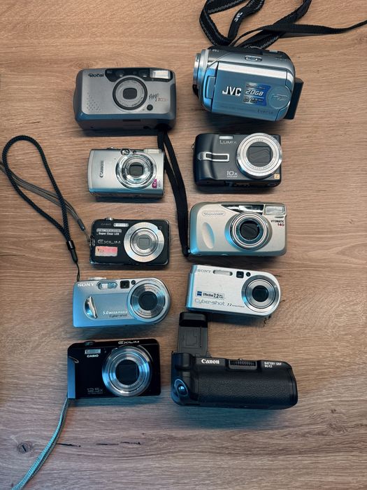 Lot Camere Digitale si Film