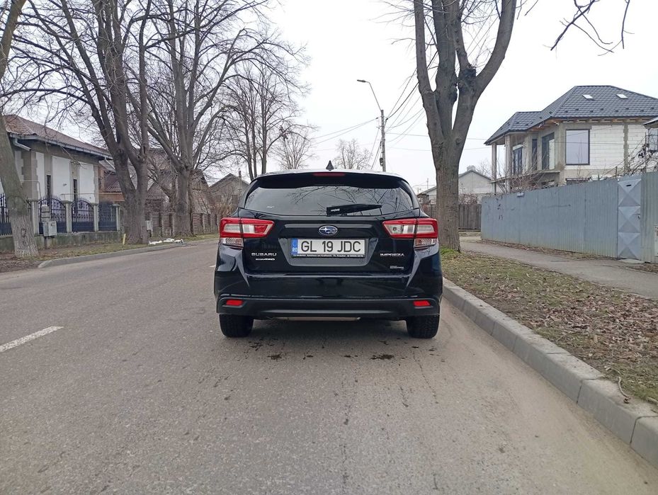 Subaru Impreza 1.6i 5D symetrical AWD Active lineartr. Trend