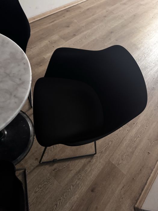 10 броя маси 50 броя столове