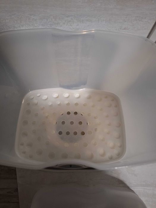 Стерилизатор за бебешки принадлежности