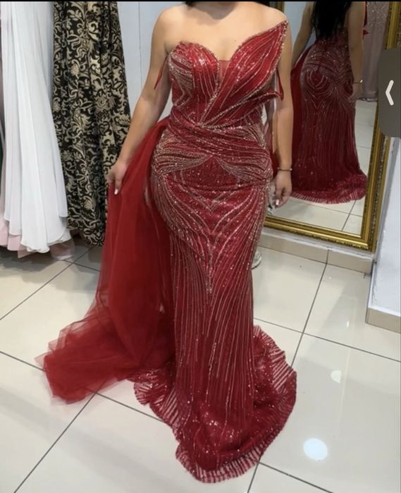 Rochie superba pentru ocazie speciala